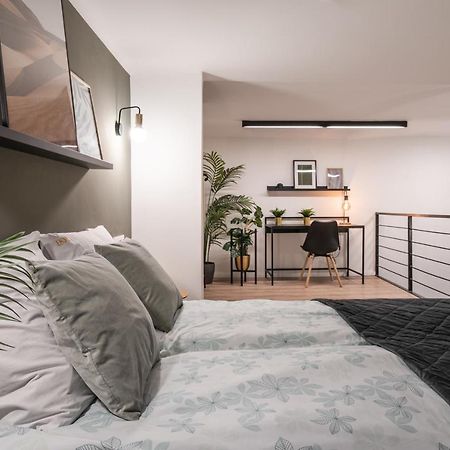 D24 - Historic Quarter Design Loft - Best Location By Bqa Budapest Kültér fotó