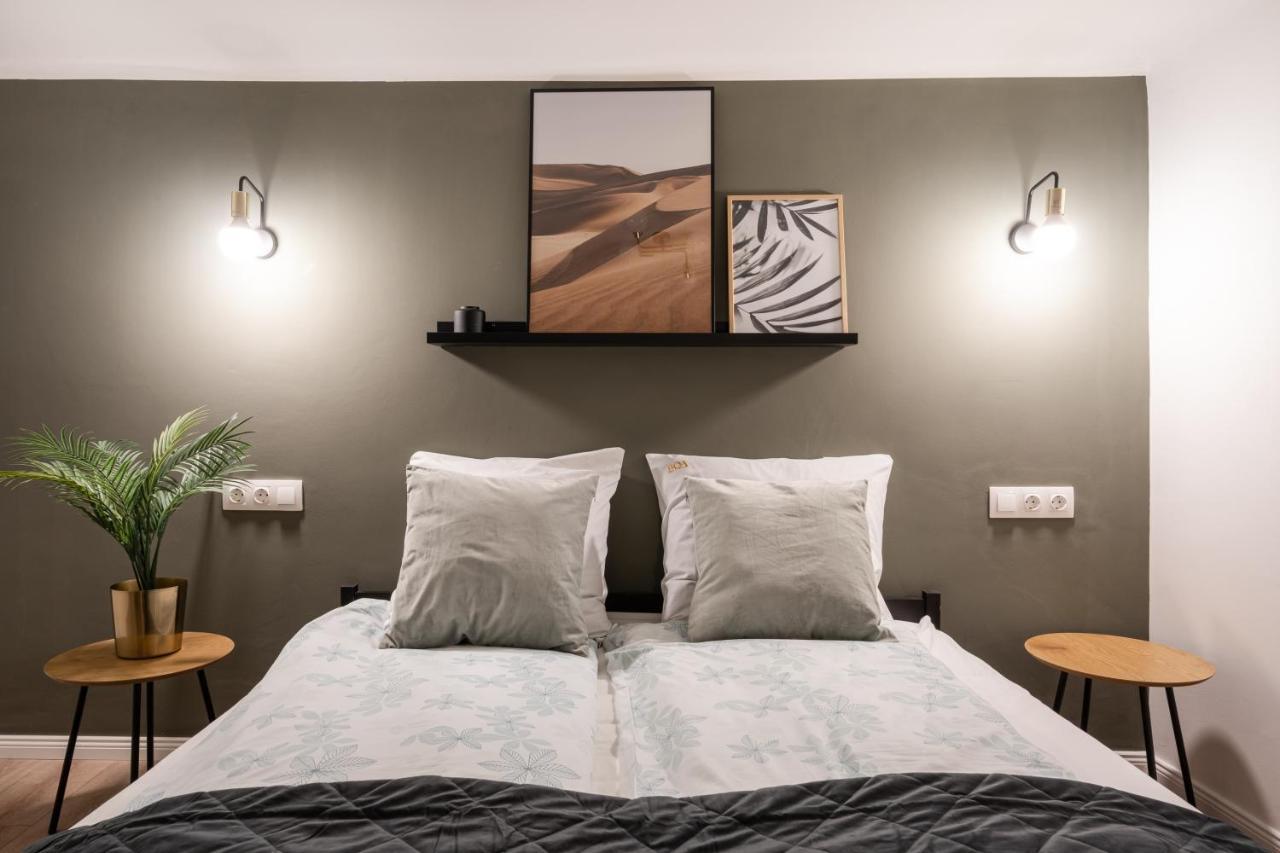 D24 - Historic Quarter Design Loft - Best Location By Bqa Budapest Kültér fotó