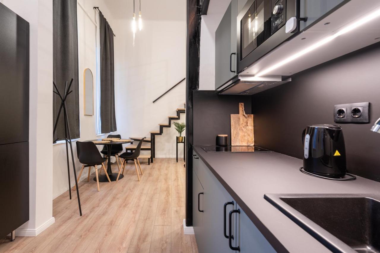 D24 - Historic Quarter Design Loft - Best Location By Bqa Budapest Kültér fotó